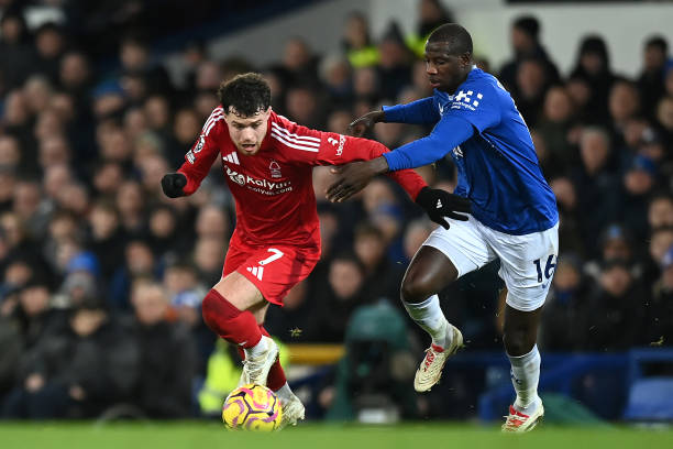 拉杜卡努展 拉杜卡努展