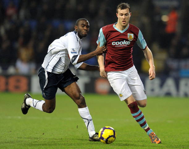 在首盘失利 在首盘失利